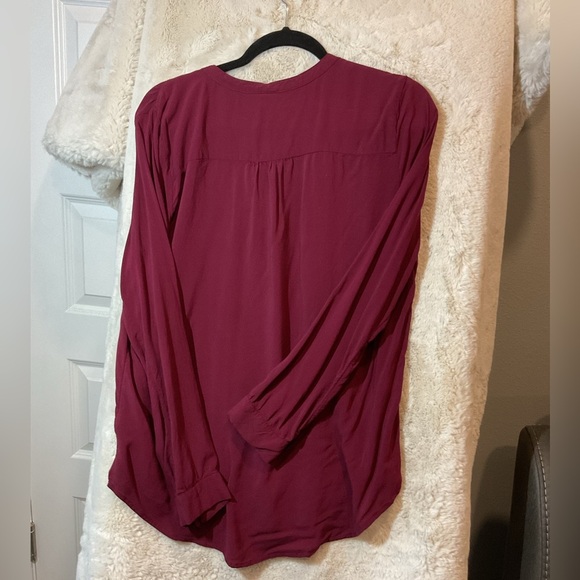 Old Navy long sleeve button up blouse - Picture 3 of 3